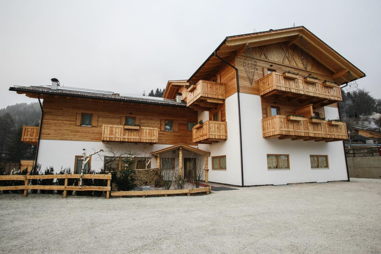 Garni & Wellness Anderle Hotel Vignola  Exterior foto